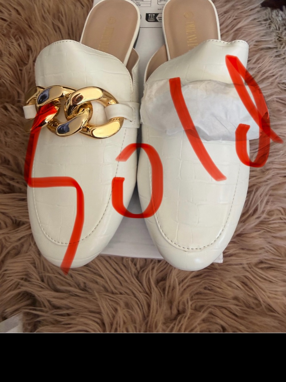 White Croc-Embossed Slip-On Mules with Gold Chain Accent